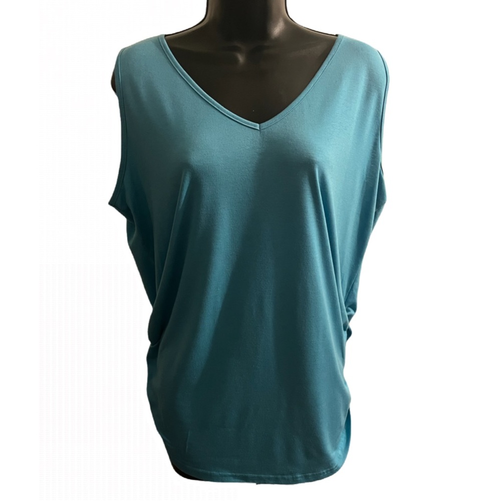 Chic Teal Sleeveless Tank Top